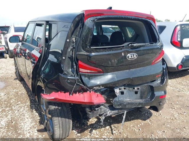 2021 KIA SOUL GT-LINE 6