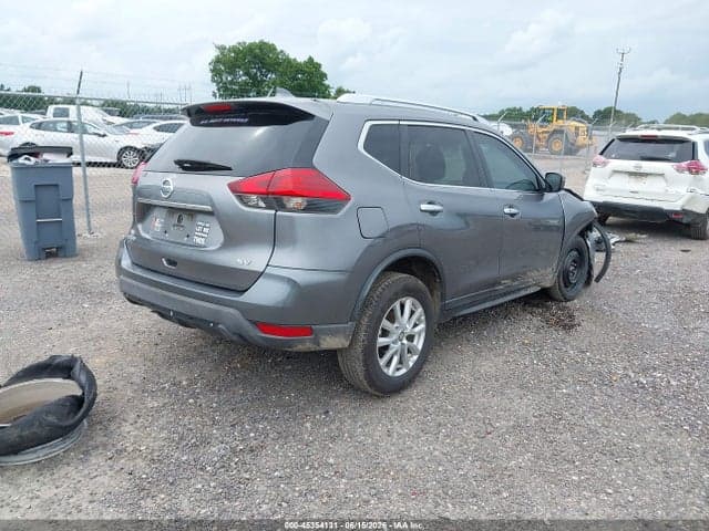 2017 NISSAN ROGUE SV 4