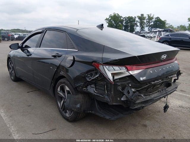 2021 HYUNDAI ELANTRA SEL 3