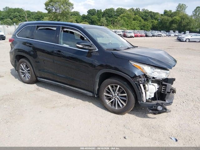 2018 TOYOTA HIGHLANDER XLE - 1