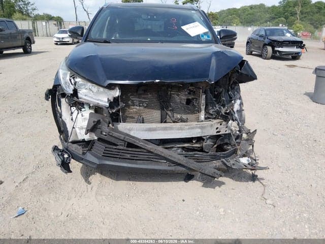 2018 TOYOTA HIGHLANDER XLE 6