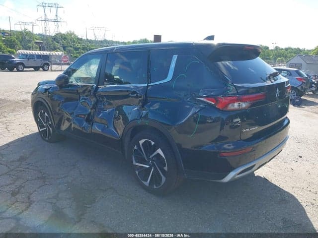 2024 MITSUBISHI OUTLANDER SE 3