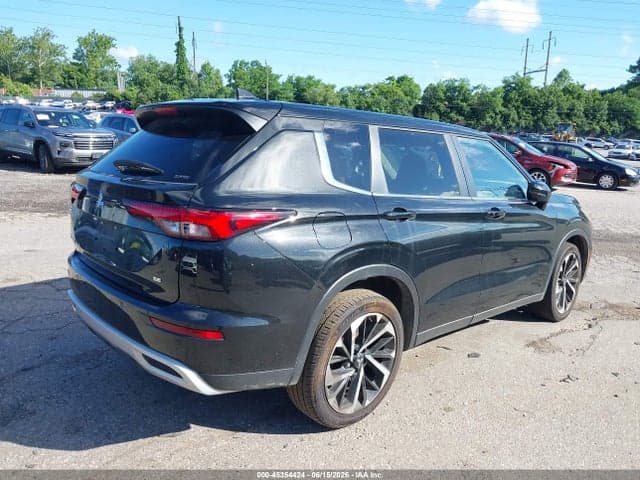 2024 MITSUBISHI OUTLANDER SE 4