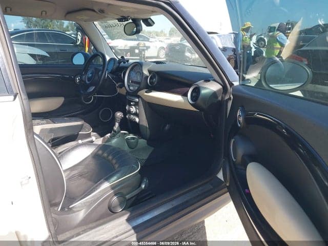 2009 MINI COOPER S 5