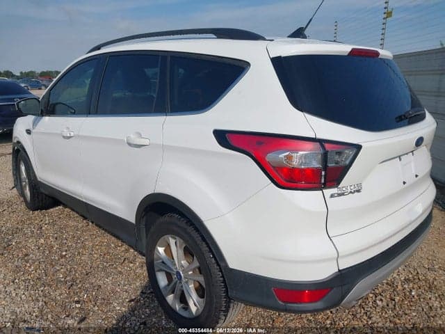 2018 FORD ESCAPE SE 3