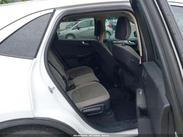 2020 FORD ESCAPE SE 8
