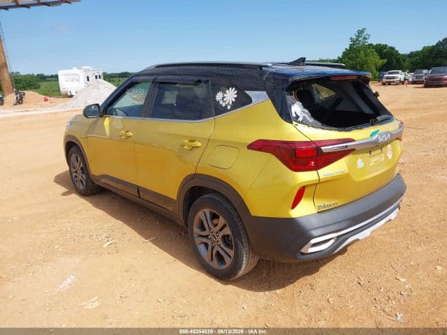 2023 KIA SELTOS S 3
