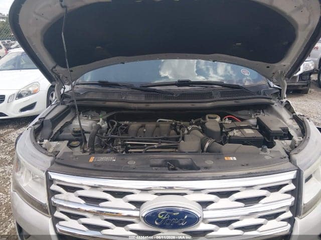 2019 FORD EXPLORER XLT 10