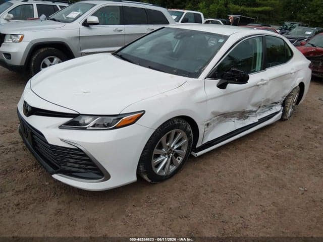 2021 TOYOTA CAMRY LE 2