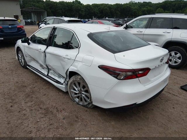 2021 TOYOTA CAMRY LE 3