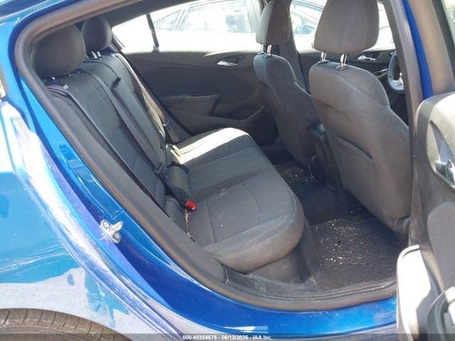 2017 CHEVROLET CRUZE LT MANUAL 8