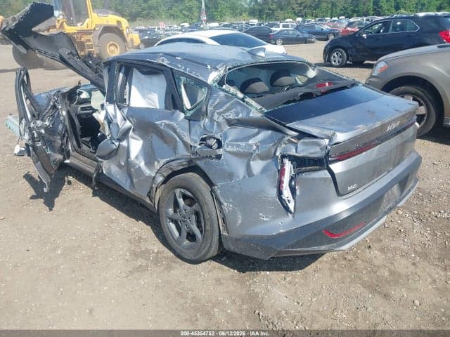 2025 KIA K4 LXS 3