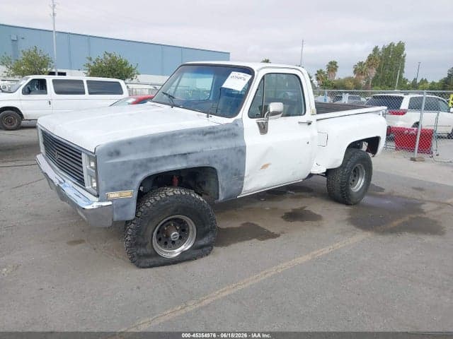 1985 CHEVROLET K10 2