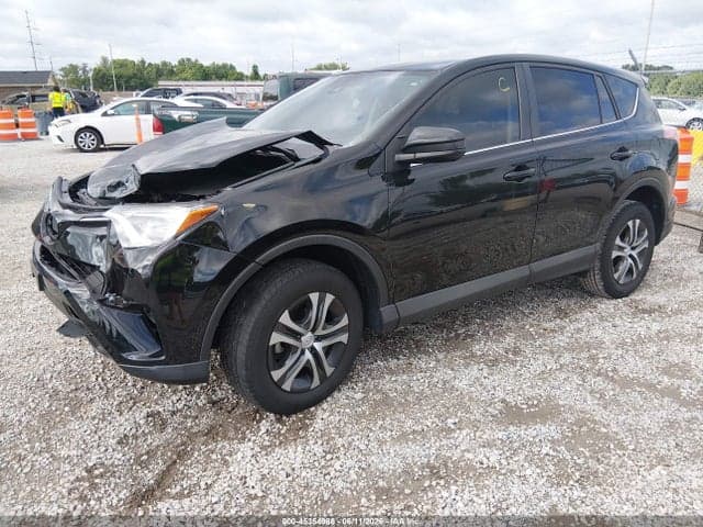 2018 TOYOTA RAV4 LE 2