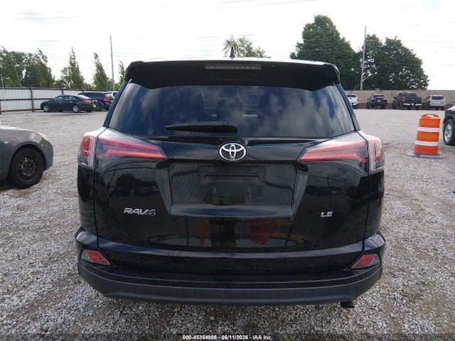 2018 TOYOTA RAV4 LE 13