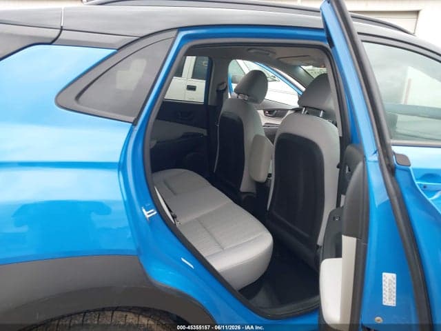 2022 HYUNDAI KONA SEL 8