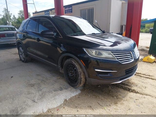 2016 LINCOLN MKC PREMIER 1