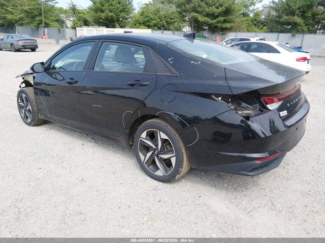 2023 HYUNDAI ELANTRA SEL 3