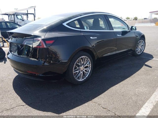 2018 TESLA MODEL 3 LONG RANGE/MID RANGE 4