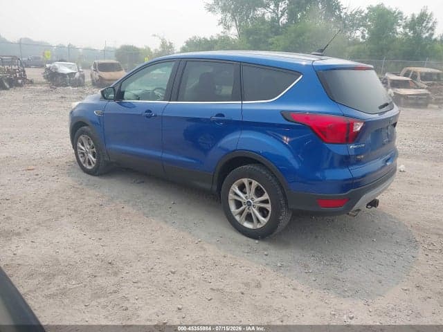 2019 FORD ESCAPE SE 3