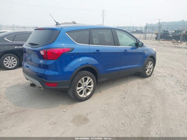 2019 FORD ESCAPE SE 4