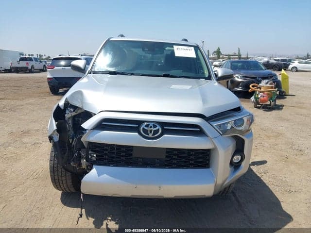 2022 TOYOTA 4RUNNER SR5 12
