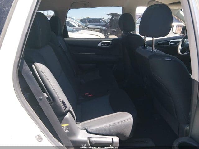 2018 NISSAN PATHFINDER SV 8