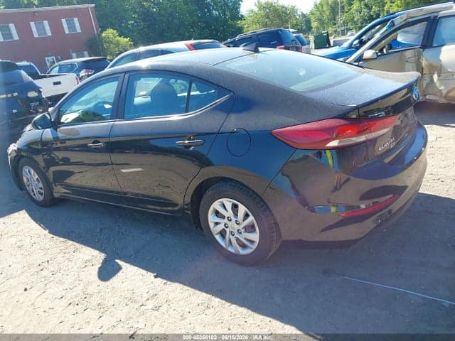 2017 HYUNDAI ELANTRA SE 3