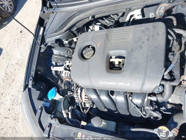 2017 HYUNDAI ELANTRA SE 10