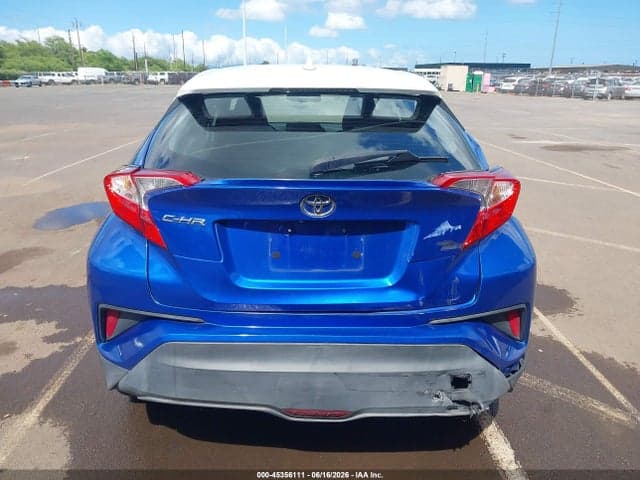 2018 TOYOTA C-HR XLE/XLE PREMIUM 16