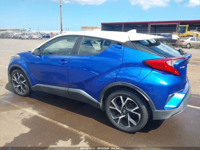 2018 TOYOTA C-HR XLE/XLE PREMIUM 17