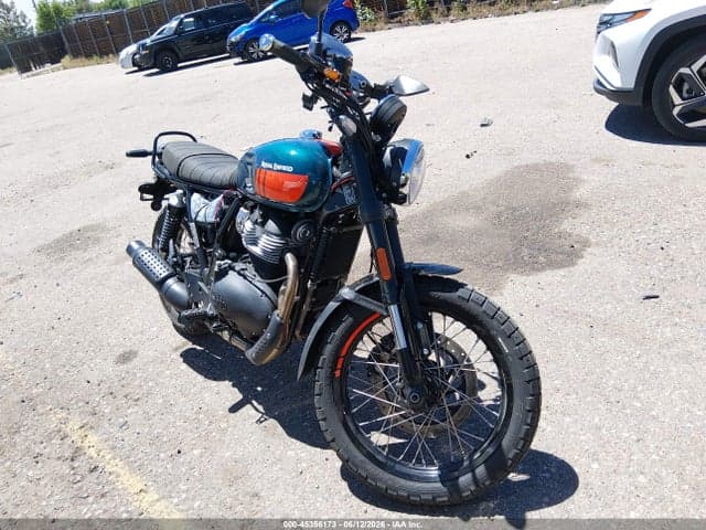2025 ROYAL ENFIELD MOTORS BEAR 650 - 1
