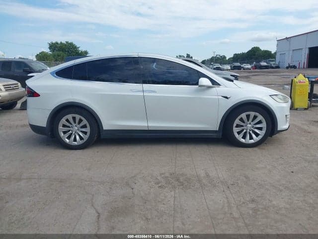 2018 TESLA MODEL X 13