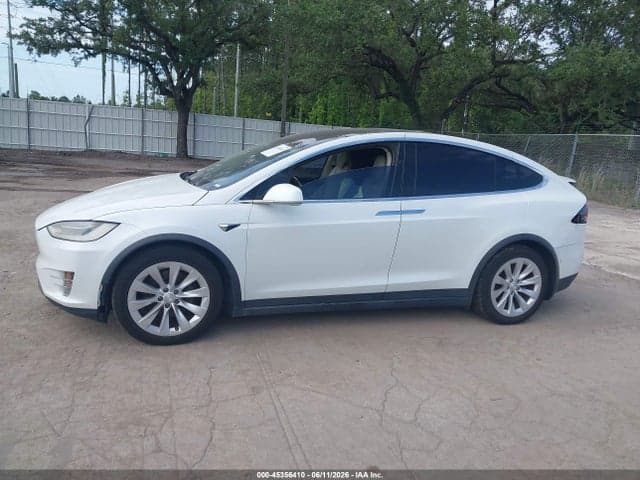 2018 TESLA MODEL X 14