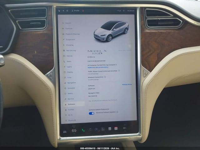 2018 TESLA MODEL X 18