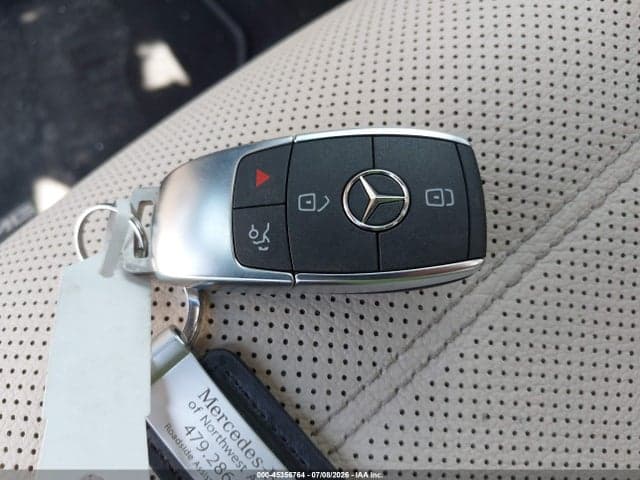 2025 MERCEDES-BENZ GLS 450 4MATIC 11