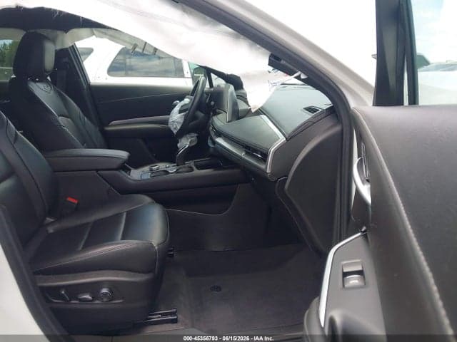 2024 CADILLAC XT4 PREMIUM LUXURY 5
