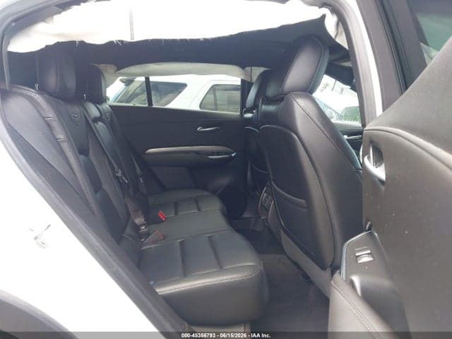 2024 CADILLAC XT4 PREMIUM LUXURY 8