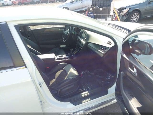 2017 HYUNDAI SONATA SPORT 5