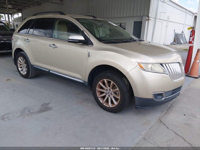 2011 LINCOLN MKX 1