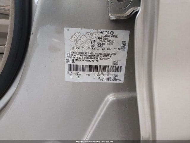 2011 LINCOLN MKX 9