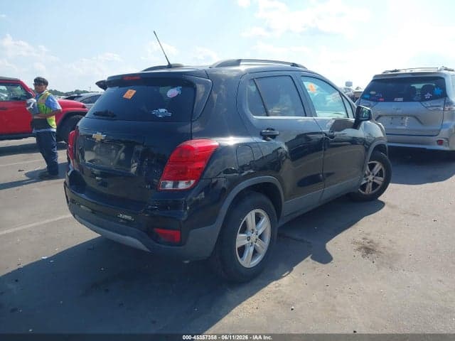 2018 CHEVROLET TRAX LT 4