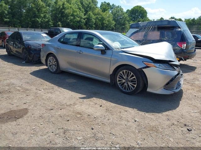 2018 TOYOTA CAMRY XLE 1