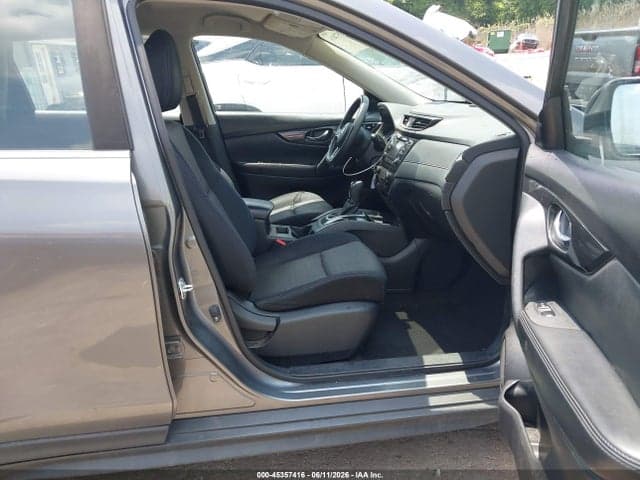2017 NISSAN ROGUE S 5