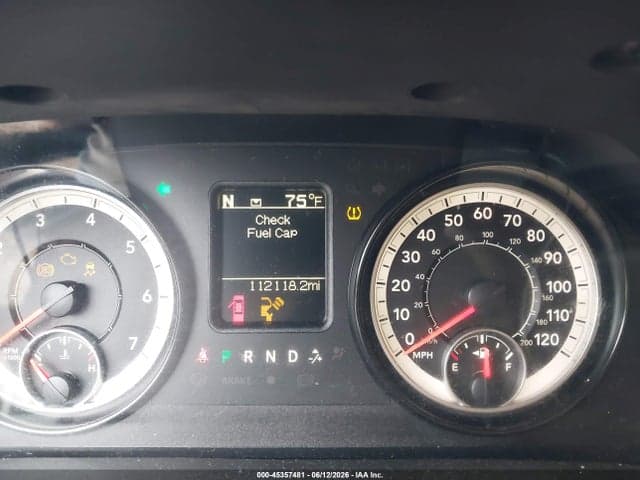2017 RAM 1500 EXPRESS 4X4 6'4 BOX 7