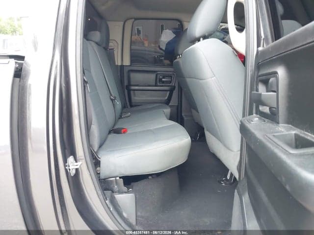 2017 RAM 1500 EXPRESS 4X4 6'4 BOX 8