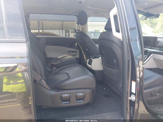 2024 KIA CARNIVAL MPV SX PRESTIGE 8