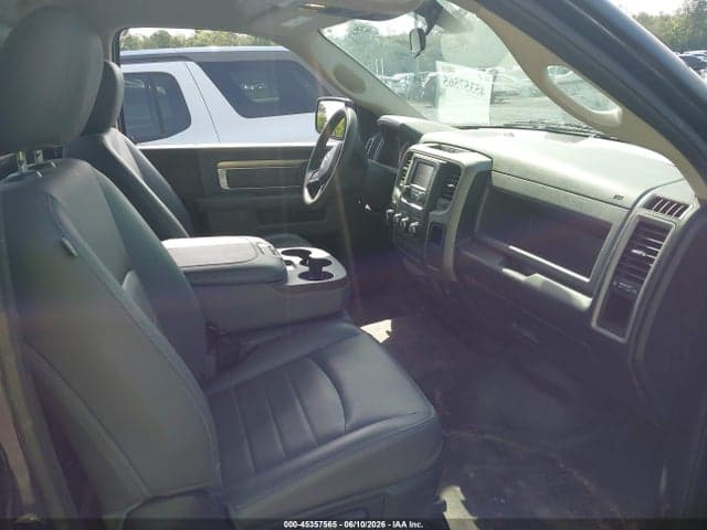 2018 RAM 1500 TRADESMAN 4X2 8' BOX 5