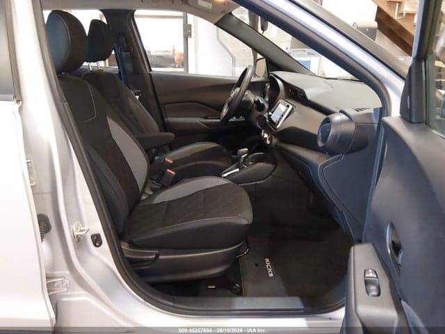 2020 NISSAN KICKS S XTRONIC CVT 5