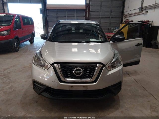2020 NISSAN KICKS S XTRONIC CVT 6
